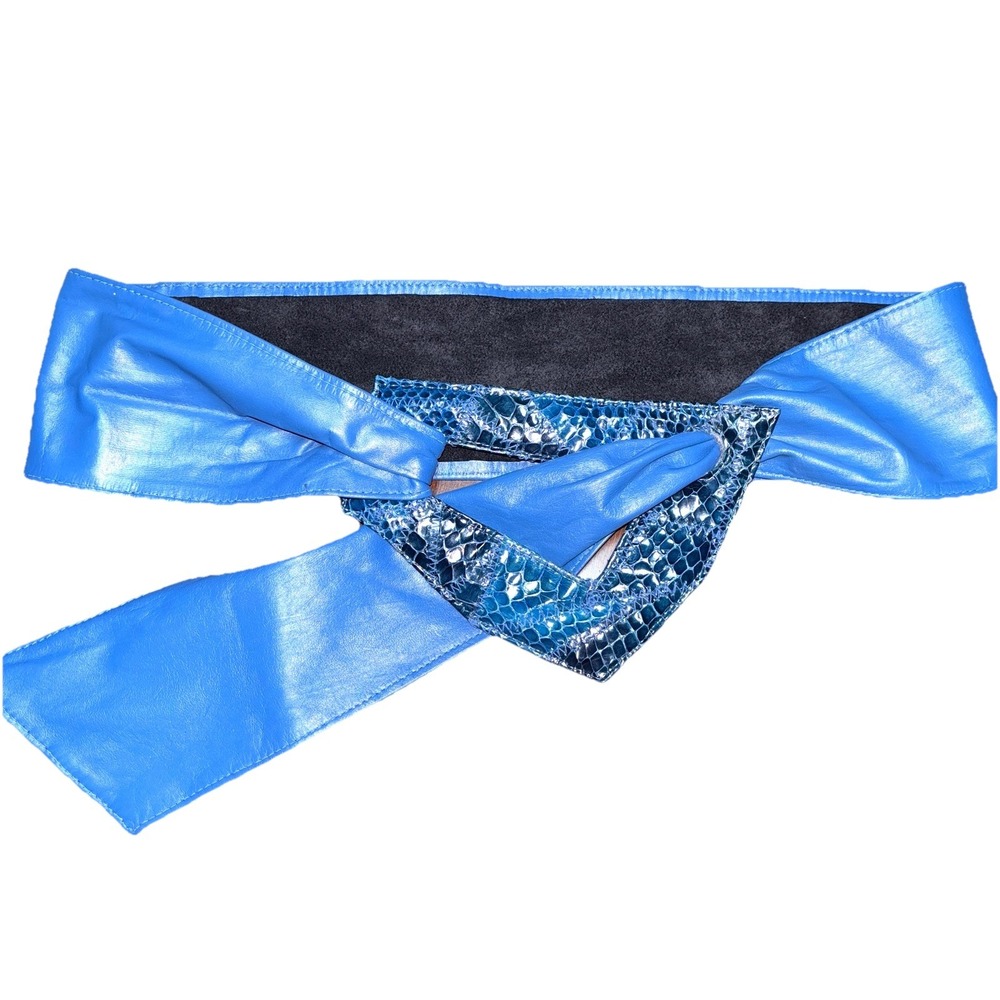 80s Retro Blue Leather‎ Crocodile Belt Handmade 38" Long Architectural Festival